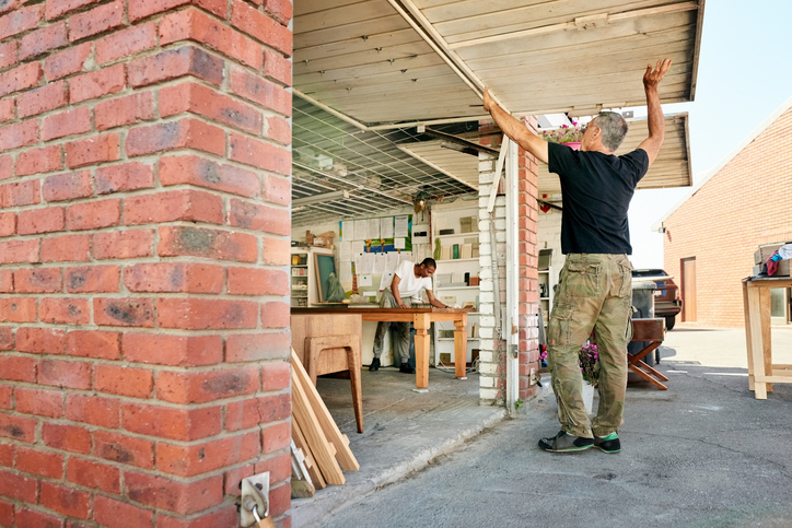 Why Property Managers Prioritize Commercial Garage Door Maintenance