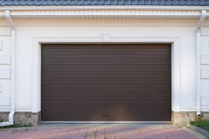 Key Benefits of Scheduling Garage Door Opener Repair Before Winter