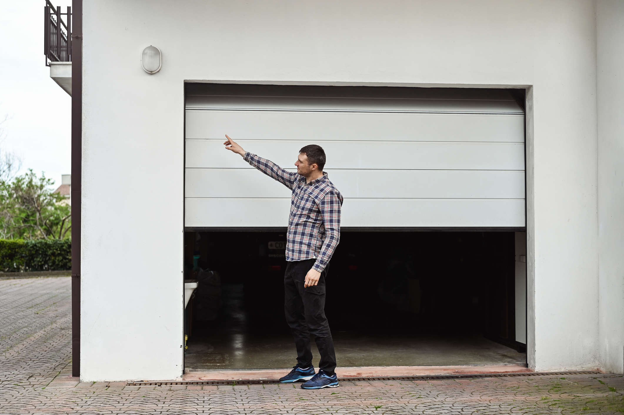 The Importance of Professional Inspections in Garage Door Repair