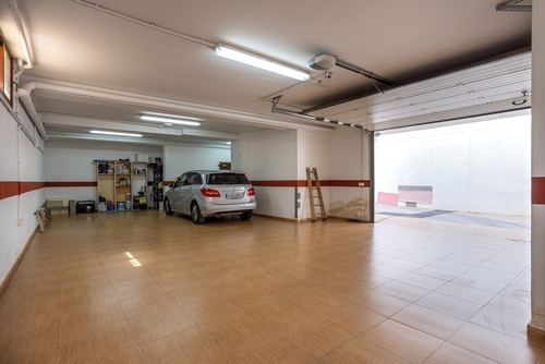 Garage Door Maintenance Mistakes That Lead to Early Replacement