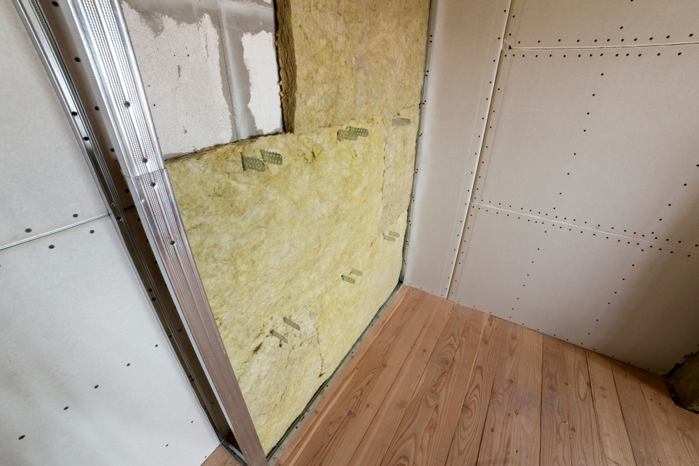 Modern insulated garage door installed on a home in a hot climate to improve energy efficiency